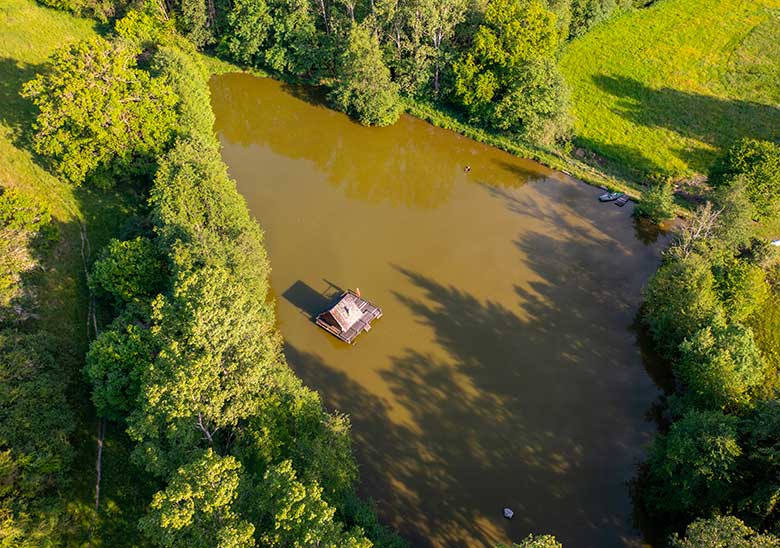 Cabane du bout du monde sur l'eau